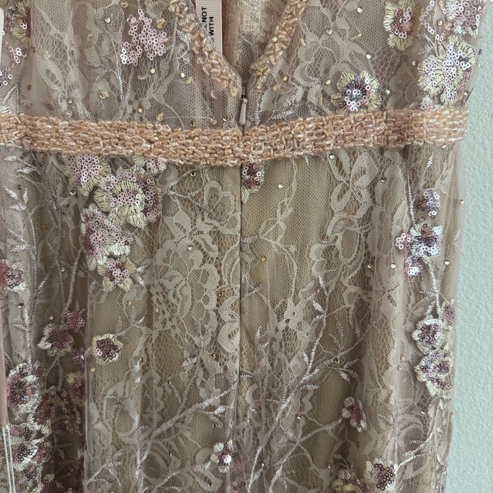 Mac Duggal Pink Floral Embellished Sleeveless Plunge Neck Gown 67481 Size: 6 NWT - Picture 7 of 12